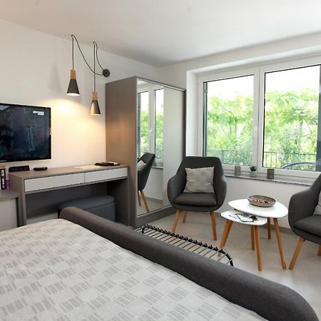 Modern Apartment Parenzana Izma Portoroz Exterior photo